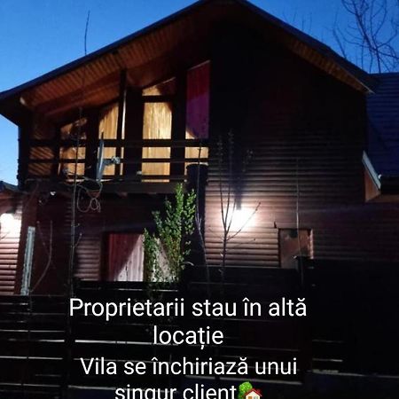 Maxx Lodge Bacău エクステリア 写真