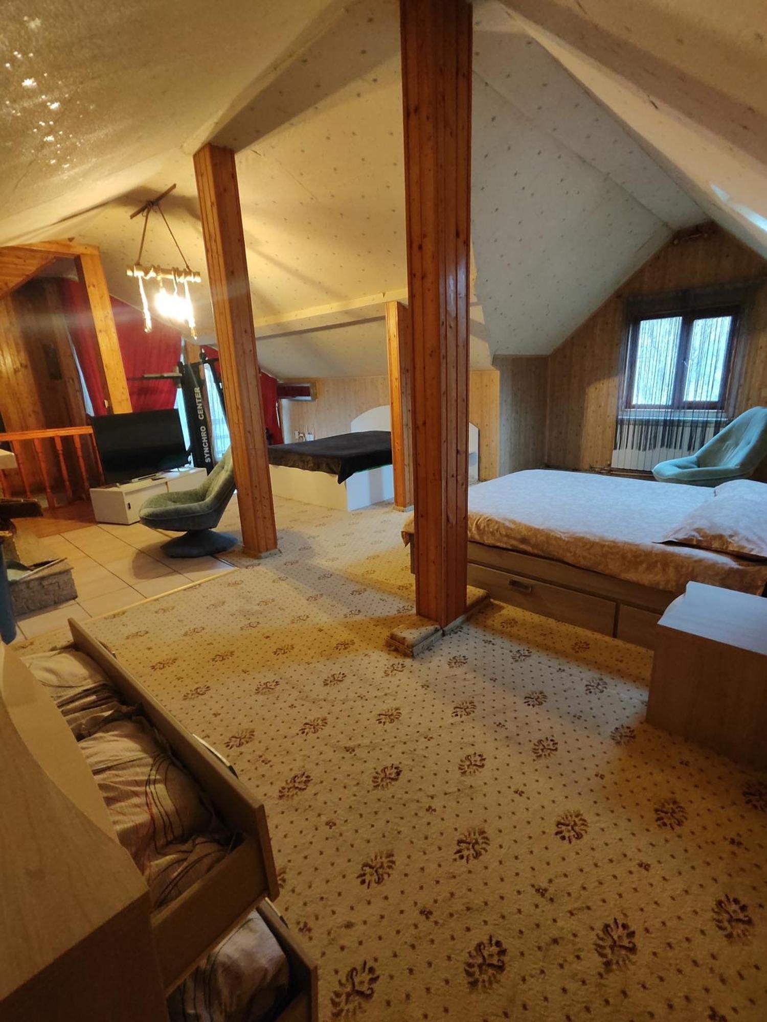 Maxx Lodge Bacău エクステリア 写真