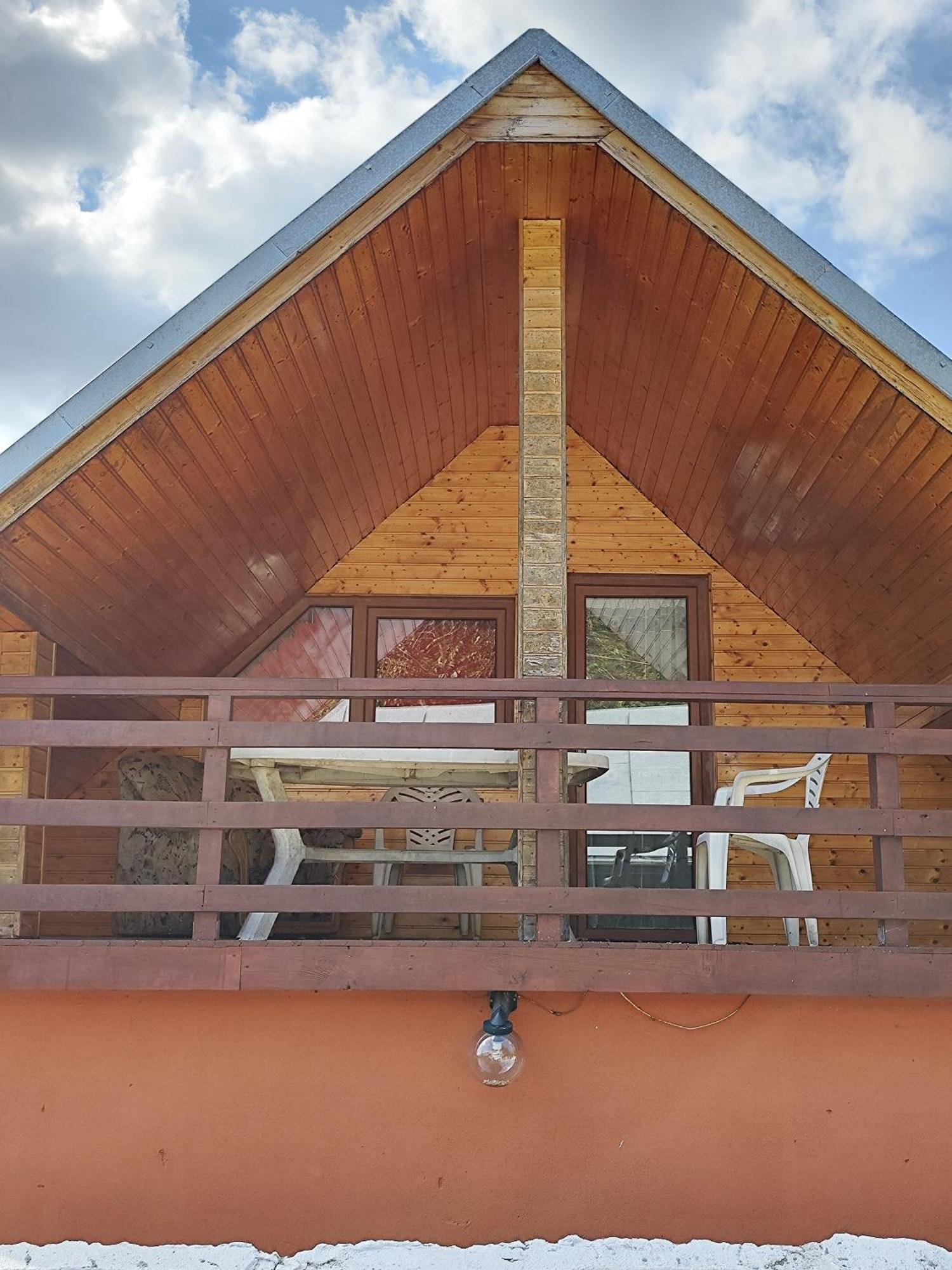 Maxx Lodge Bacău エクステリア 写真