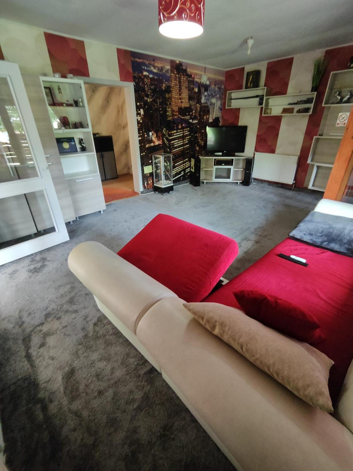 Maxx Lodge Bacău エクステリア 写真